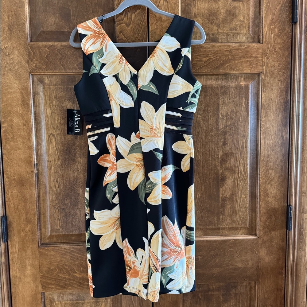 Alexa B. Nites Black with Floral Print Dress - Size 10P - Brand New w/Tags